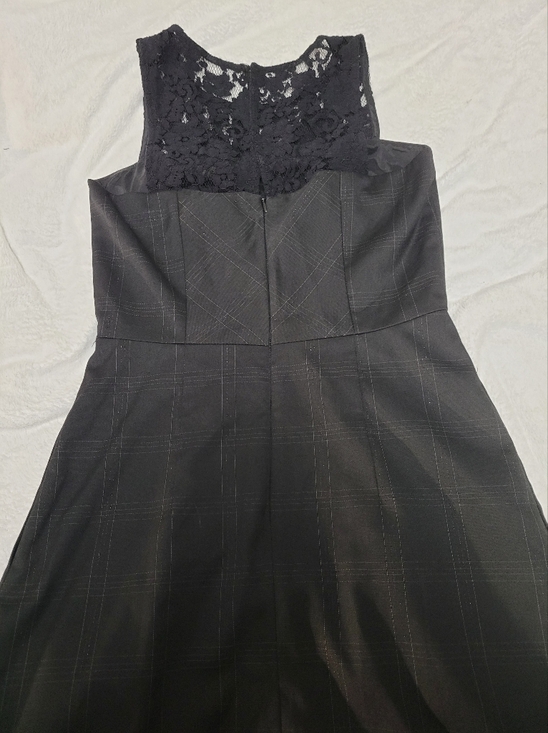 5/$20**RW & Co Size 2 Black Pinstripe Dress With Lace Detailing - Picture 4 of 6
